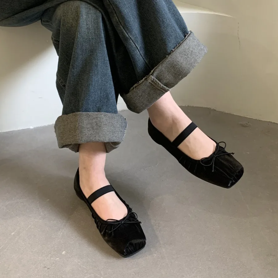 Туфли женские на плоской подошве мягкие повседневные кроссовки с бантом