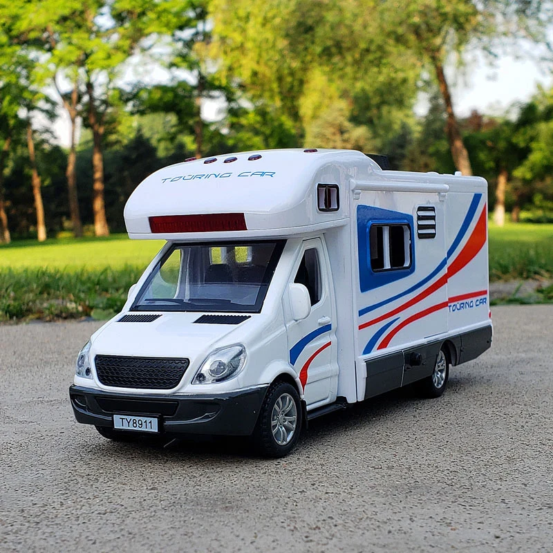 

1:32 Scale Sprinter Luxury Motorhome Recreational Vehicle RV Trailer Caravan Alloy Metal Diecast Car Model Kids Toys Collection
