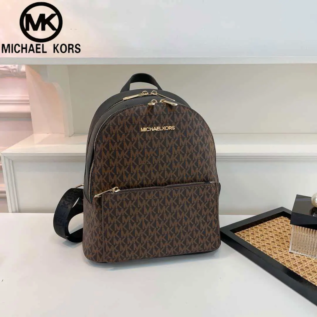 Фото Michael Kors Sheila Series 2026 Новый модный городской женский повседневный дорожный рюкзак большой вместимости, простой, из водонепроницаемого ПВХ-материала №3