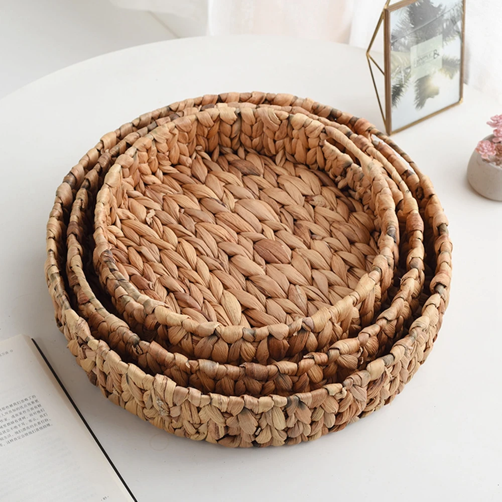 

Woven round Fruit Tray Grass Storage Bins for Fruit Arts And Crafts round Basket Tray Vegetable Tray Coffee Table Tray new