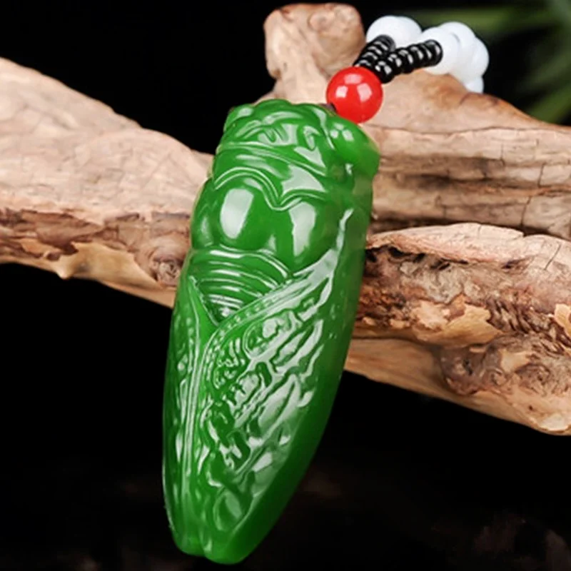 

Natural Green Hand Carved Cicada Jade Pendant Fashion Boutique Jewelry Men's and Women's Cicada Necklace Gift Accessories