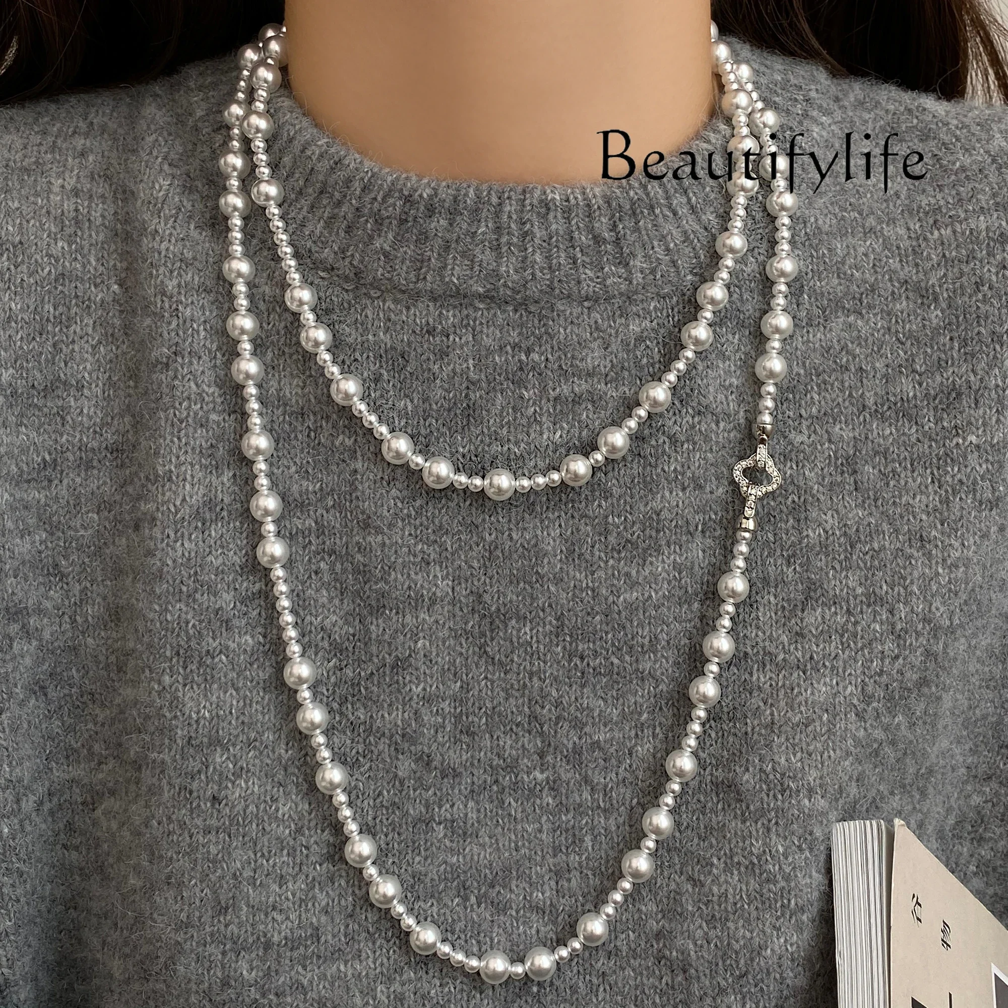 Двухслойный осенне-зимний свитер с четырьмя лепестками клевера и жемчужной