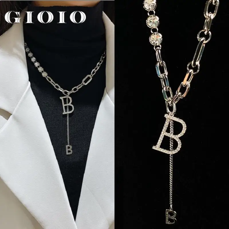 Ожерелье с подвеской в виде Буквы B из циркония и меди классическое ювелирное