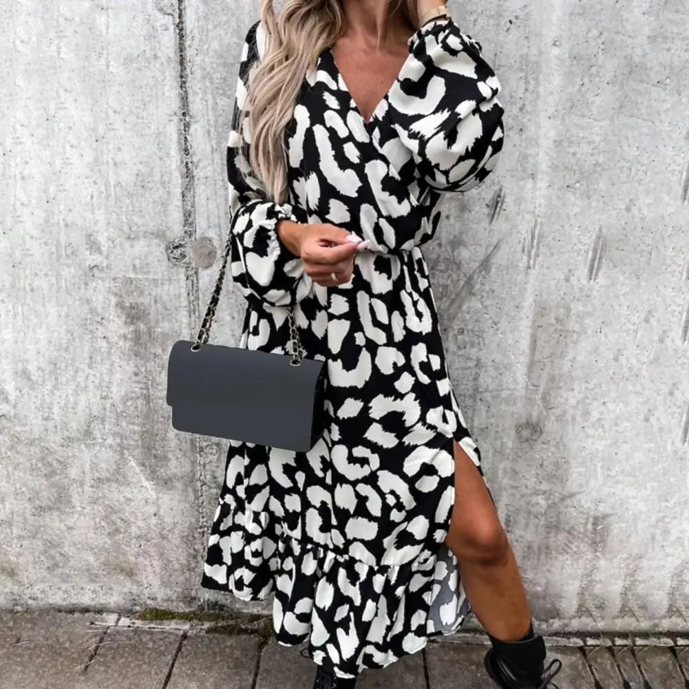 

Женское длинное платье с V-образным вырезом, леопардовым принтом и разрезом