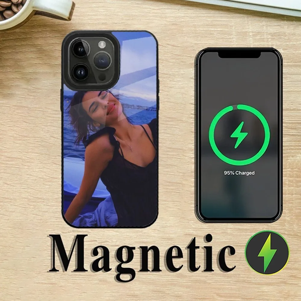 Sexy Girl K-Kendall J-Jenner Phone Case For iPhone 16 15 14 13 12 11 Plus Pro Max Mini Magsafe Magnetic Wireless Charging