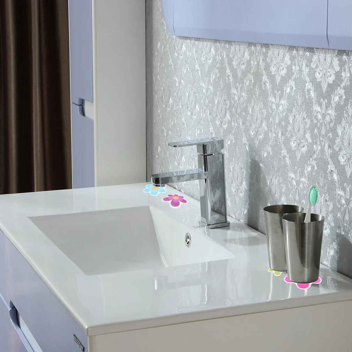 

10pcs Non Bathtub Stickers Anti Shower Threads Decal Flower Shaped Bath Treads Appliques for Shower Bath Tub