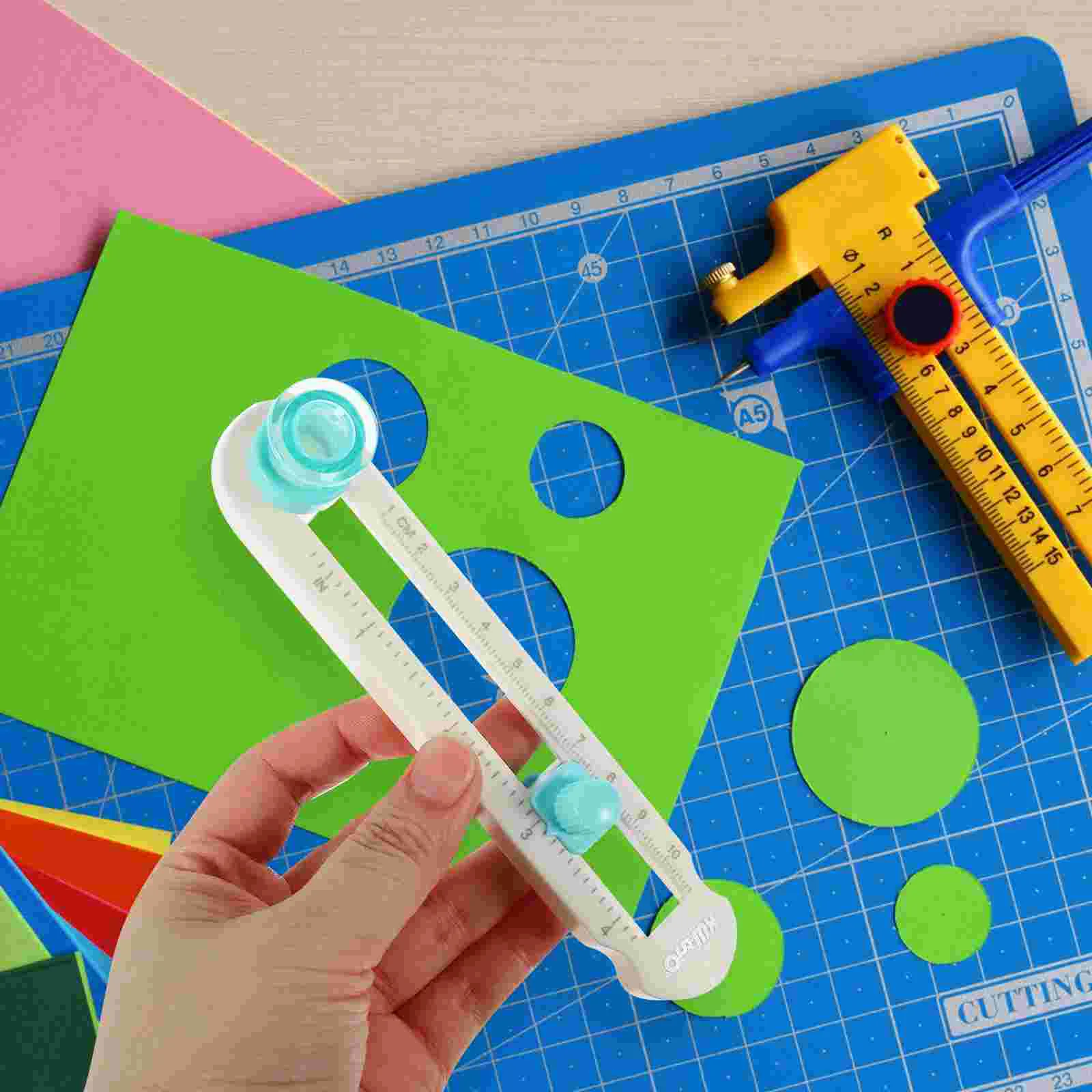 

Compasses Rotary Tool Cutting Paper DIY Craft Supply Greeting Card Circle Crafts Plastic Circular Student Use