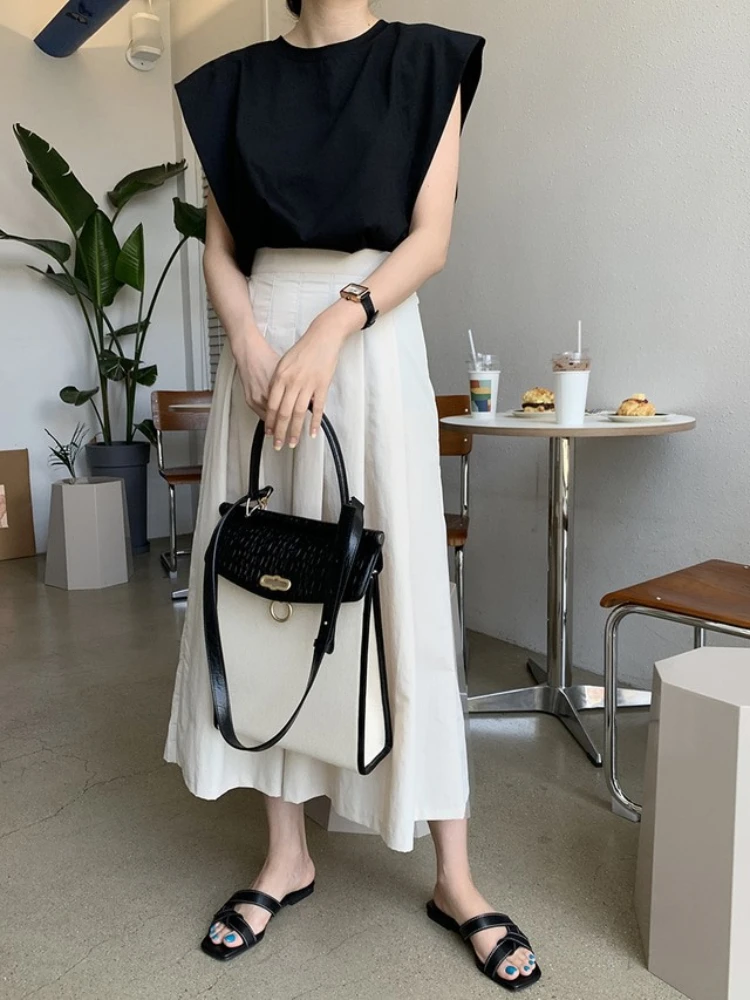 

Korean Chic Summer Hong Kong Style Fashion Flying Sleeve Loose Top + High Waist Retro Pleated Skirt Suit Women