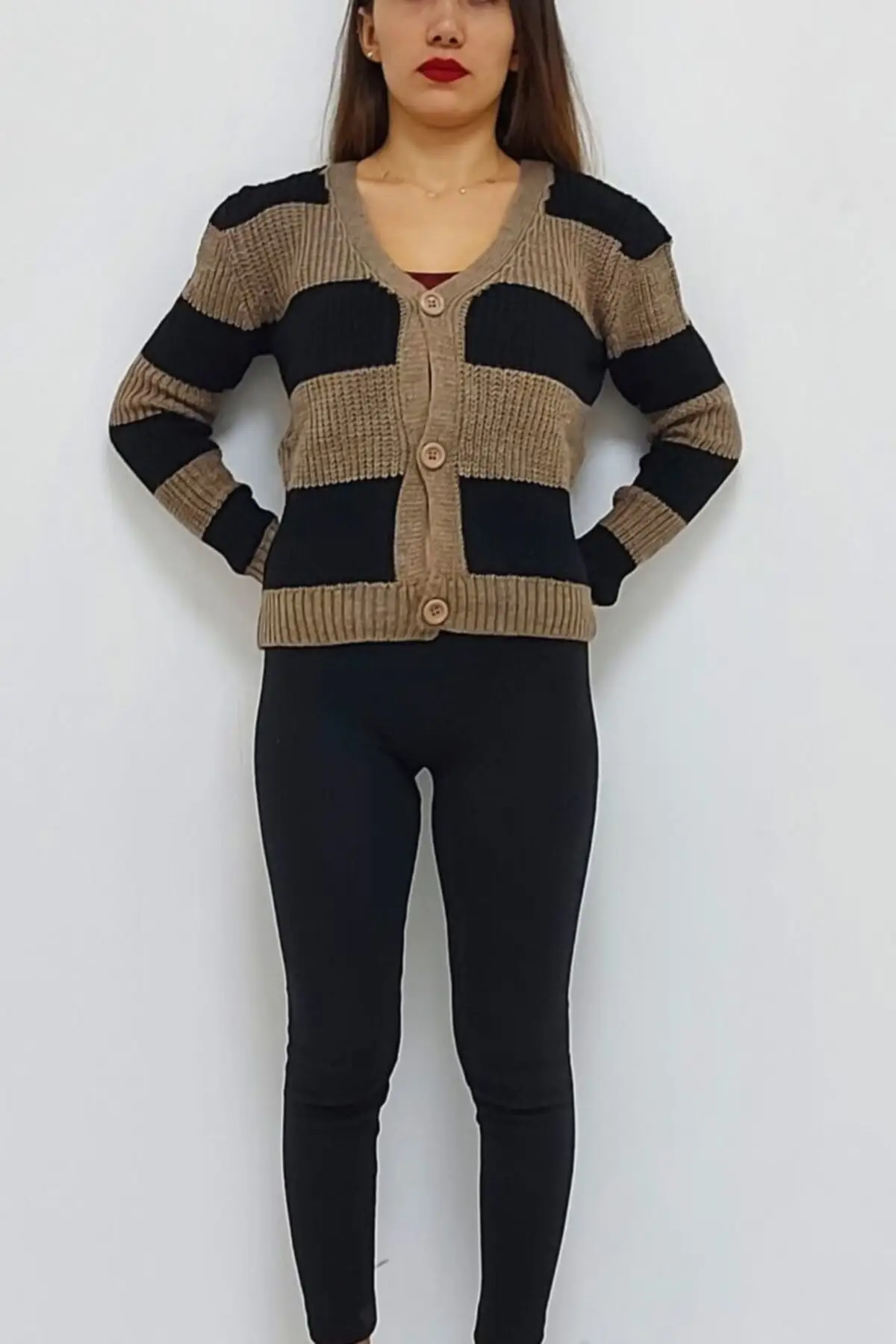 

Women's Cardigan 3-Button Black-Brown Casual Knitted Quality Fashion Cardigan Sweaters Loose Sweater Jumper