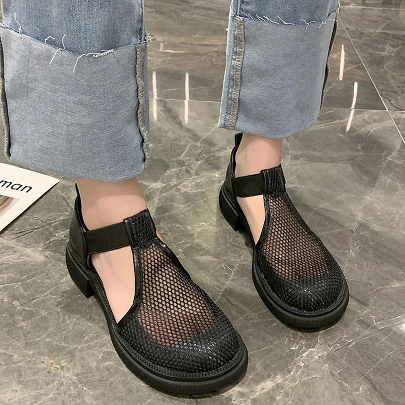 Сетчатые женские сандалии на толстой подошве