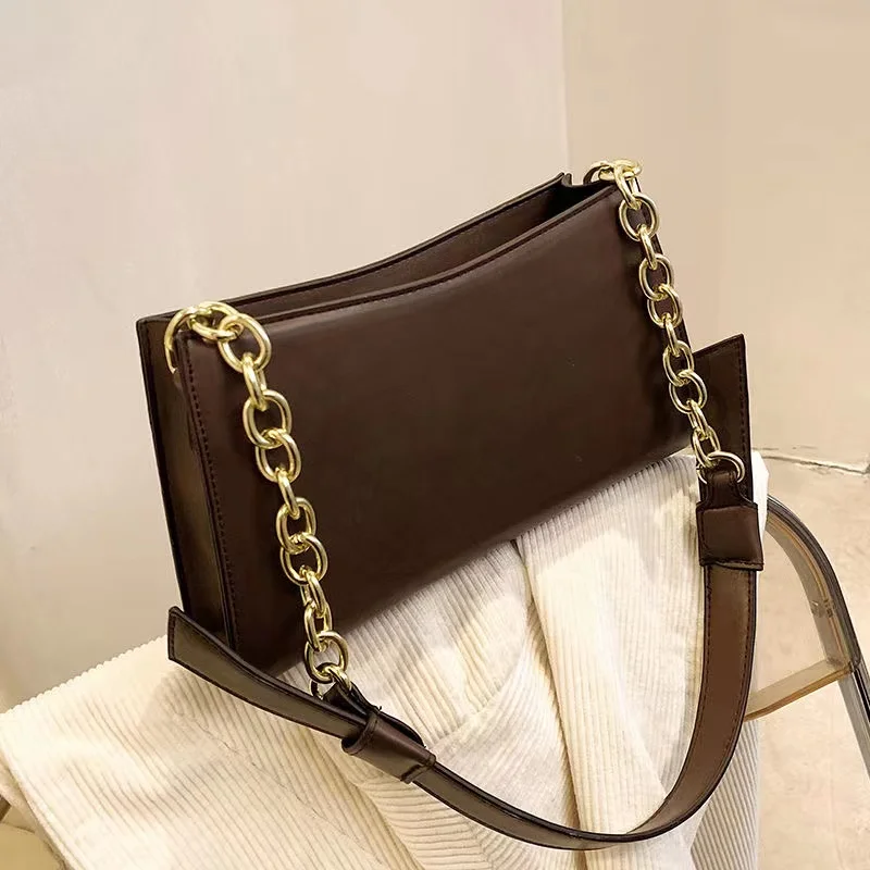 

Новая модная однотонная подходящая ко всему маленькая квадратная сумка через плечо в западном стиле женская кожаная сумка через плечо