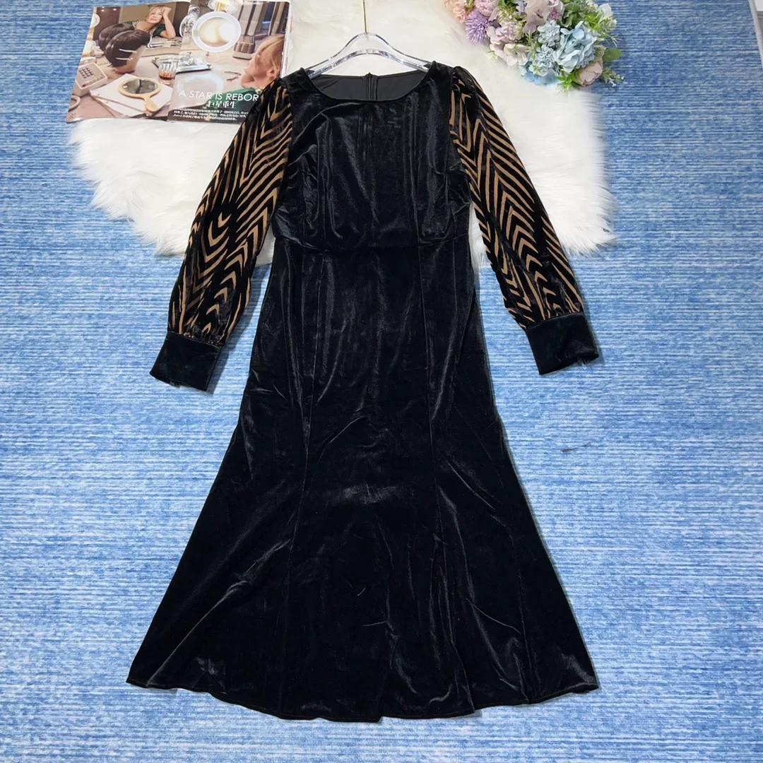 

Новинка весна-лето 2023 женская одежда сшитое черное плюшевое платье рыбий хвост 0814