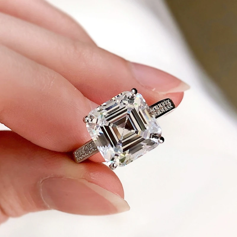 

Minimalist Princess Square Cubic Zirconia Wedding Rings for Women Low-key Simple and Elegant Design Trend Jewelry