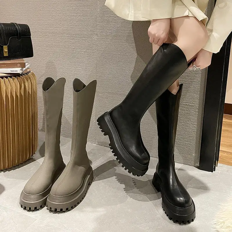 

Женские сапоги выше колена, Осенняя обувь, женские сапоги, сабо на платформе, выше колена с круглым носком, женские резиновые сапоги на средн...