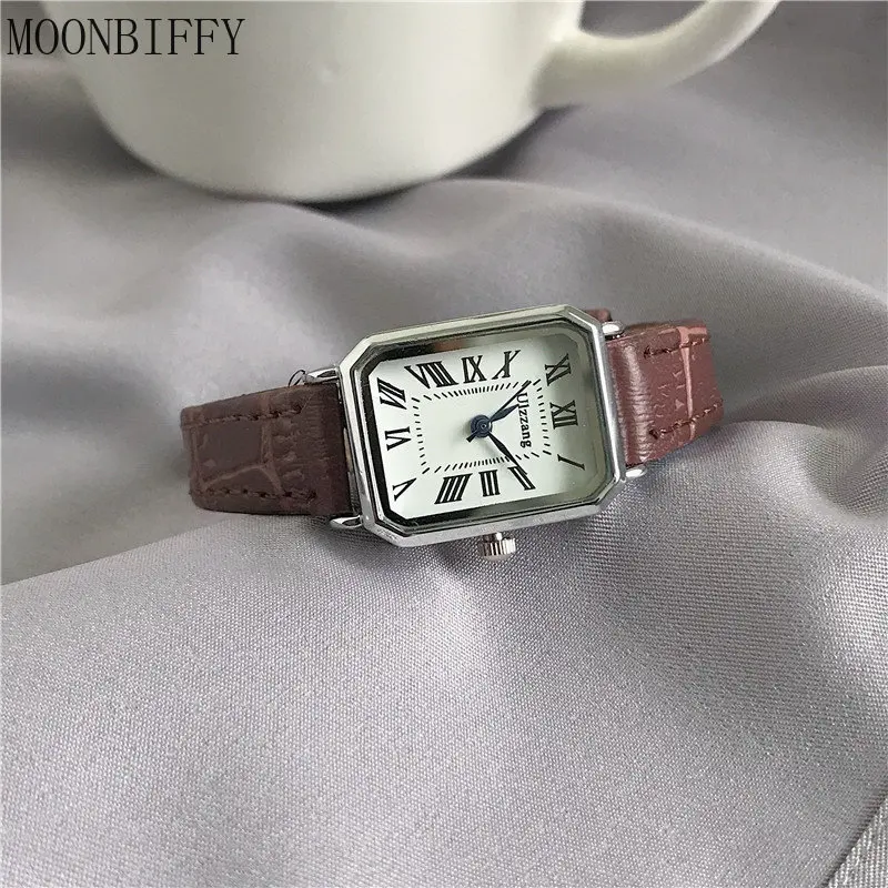 

Retro Mini Watches Classic Casual Quartz Dial Leather Strap Band Rectangle Clock Fashionable Wrist Watches for Women Reloj Mujer