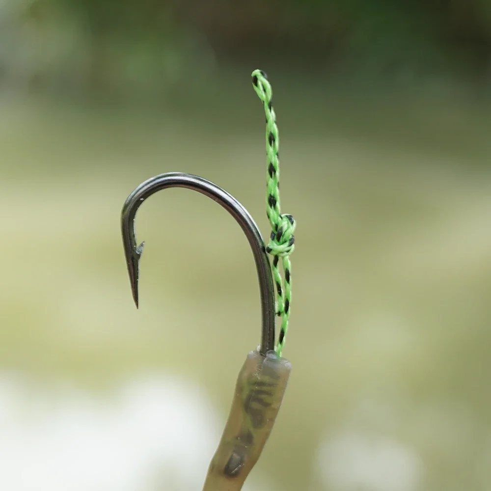 Рыболовные привязанные крючки Hirisi 6 шт. готовые для ловли карпа с V-образным