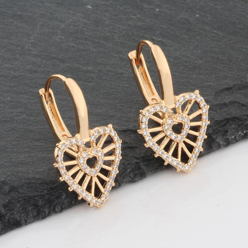 

New Trend 2022 Heart Shape Dangle Earrings Fashion Jewelry Party Cute Earrings Beautiful Cubic Zircon Drop Earrings For Women