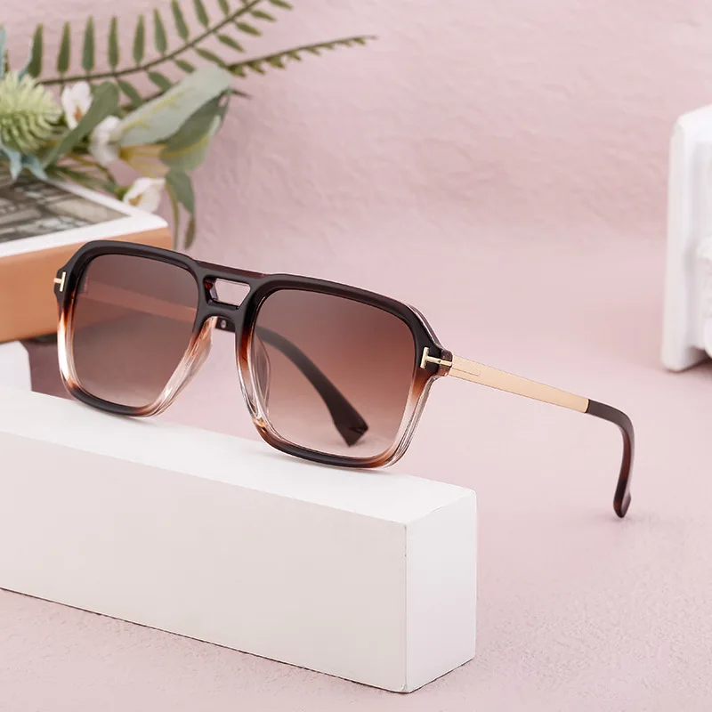 Por 2024 женские линзы из смолы повседневные мужские очки без B7205 солнцезащитные Miu Mui