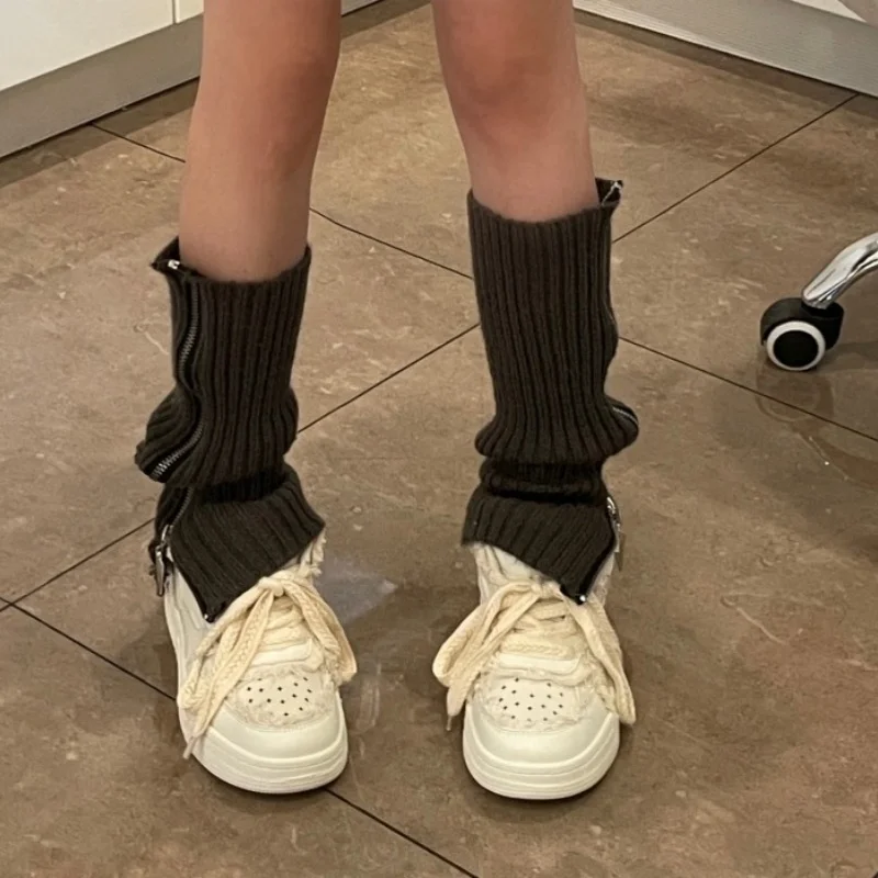 Новинка стильная модная женская обувь с круглым носком на плоской подошве