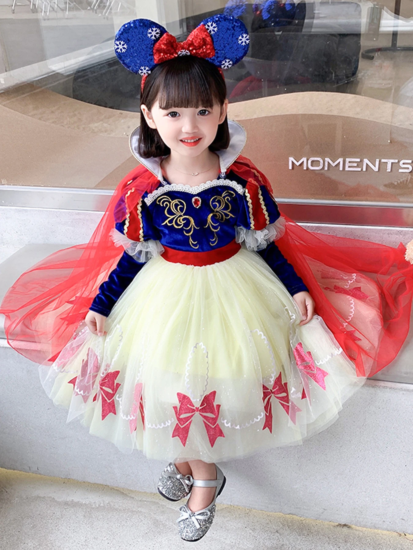 Платье для девочек с пышными рукавами и длинным рукавом бантом