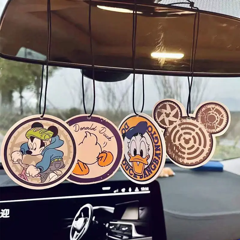 

Disney Cute Mickey Donald Duck Hanging Aromatherapy Hanging Card Car Interior Design Accessories Automobile Hanging Ornament