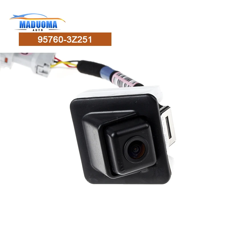 New High Quality Car Accessories 95760-3Z251 95760-3Z300 For Hyundai Reversing Camera