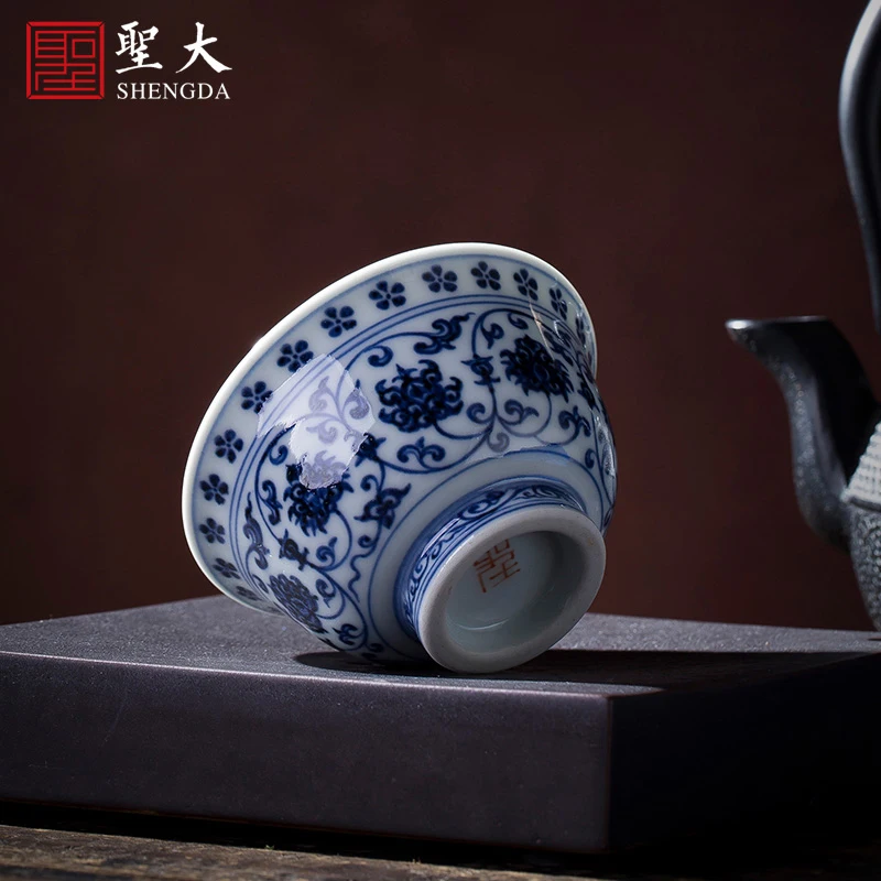 

Ручная роспись керамическая чашка kungfu archaize yongle синяя чашка под давлением полностью ручная чашка jingdezhen сервис для чая мастер