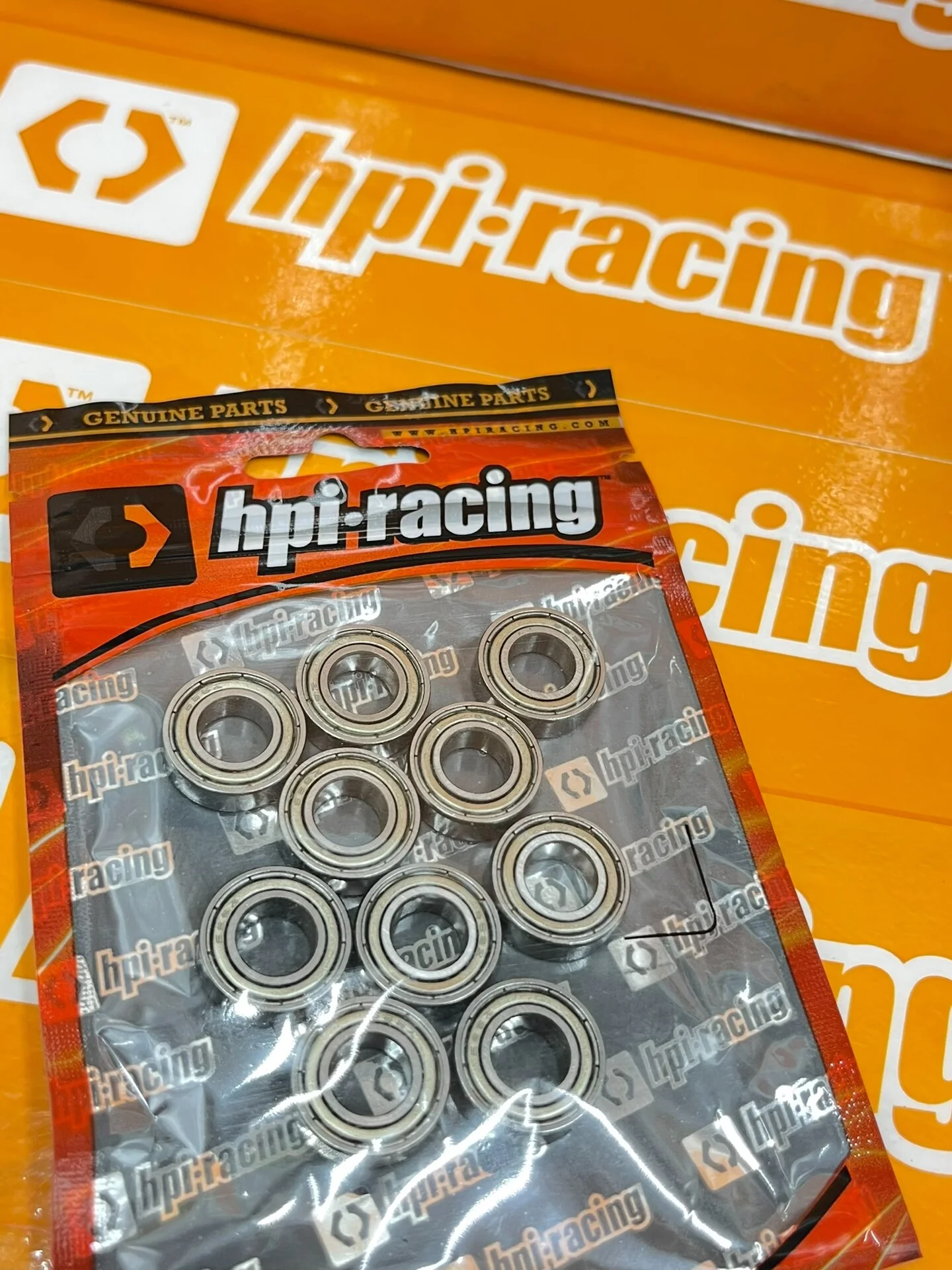 Фото Комплект подшипников HPI Savage X4.6 XL5.9 Large F-Flux, 1/8, для большого внедорожника, дифференциал коробки передач, передние и задние колесные опоры, ступичные втулки, C-образные опоры. №2
