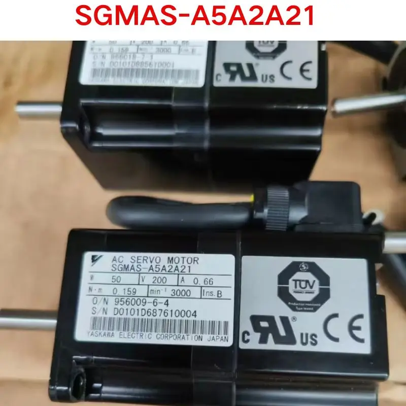 Б/у тест ОК Серводвигатель SGMAS-A5A2A21