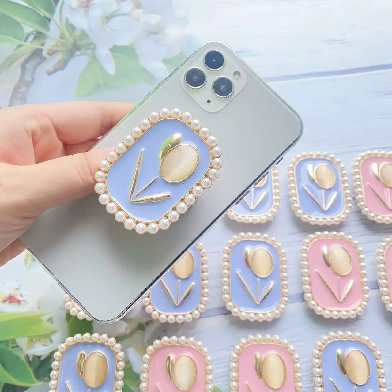 

Pearl Edge Tulips Korea Grip Tok Elegant Cell Phone Stand For iPhone 13 Xiaomi iPad Mobile Phone Holder Table Bracket