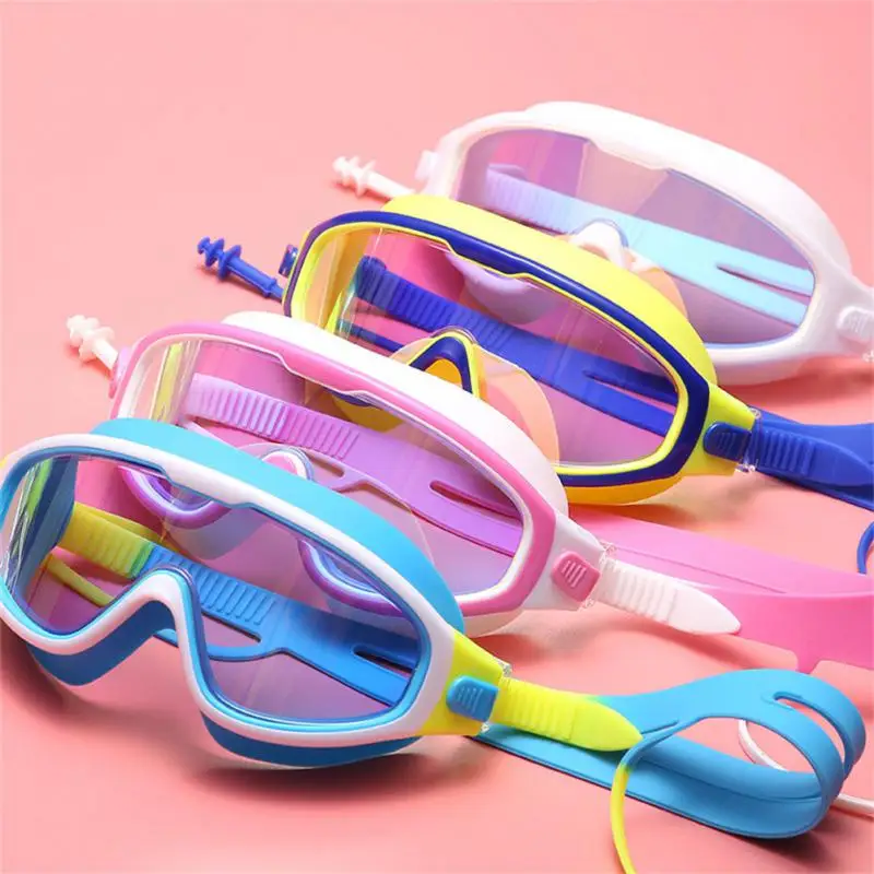 

New Children's Swimming Goggles Big Frame Male And Female Anti-fog Anti-ultraviolet One-piece Earplugs Comfortable Swim Eyewear