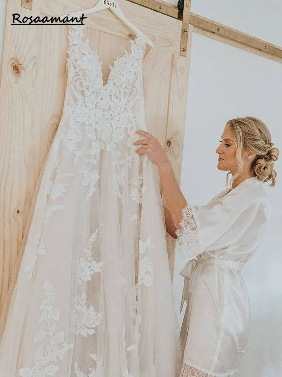 

Modern Lace A-line Wedding Dresses for Bride V-neck Sleeveless Applique Tulle Open Back Princess Bridal Gowns Boho Beach Custom