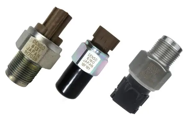 499000 -6310 -6160 -6111 -6121 -6320 -6260 Регулятор датчика давления в топливной рампе дизельного