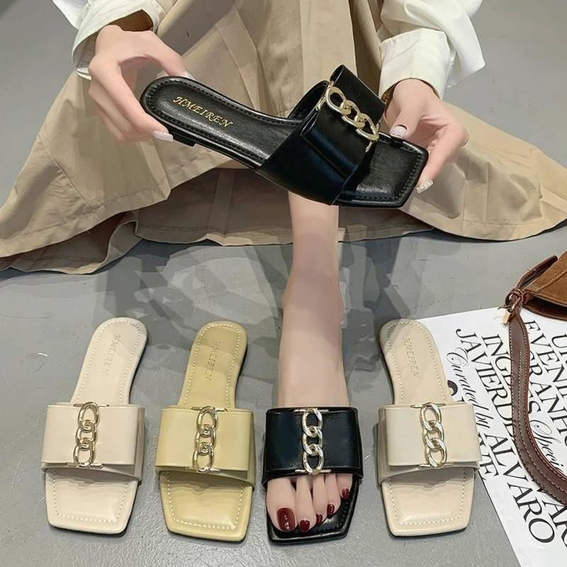 

Women Summer Slippers Metal Decorative Square Head Sandals Female Outdoor Beach Casual Shoes Luxury Sexy Plus Size Slippers