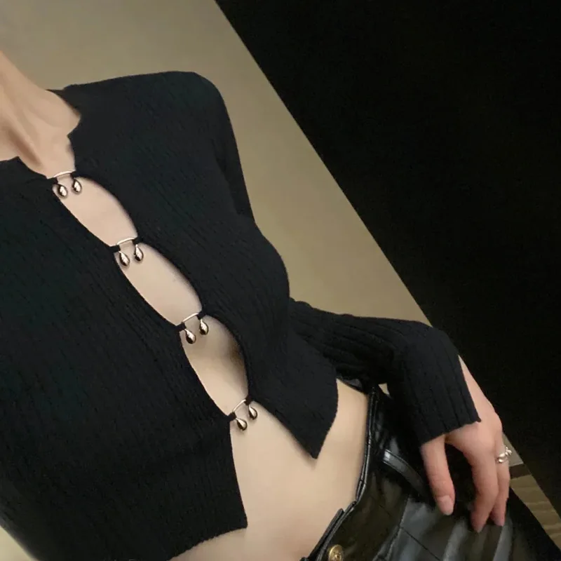 

22 Fashion Classic Trendy luxury design New Hardware Small Note Hollowed Out Sweater Sexy Blouse Women