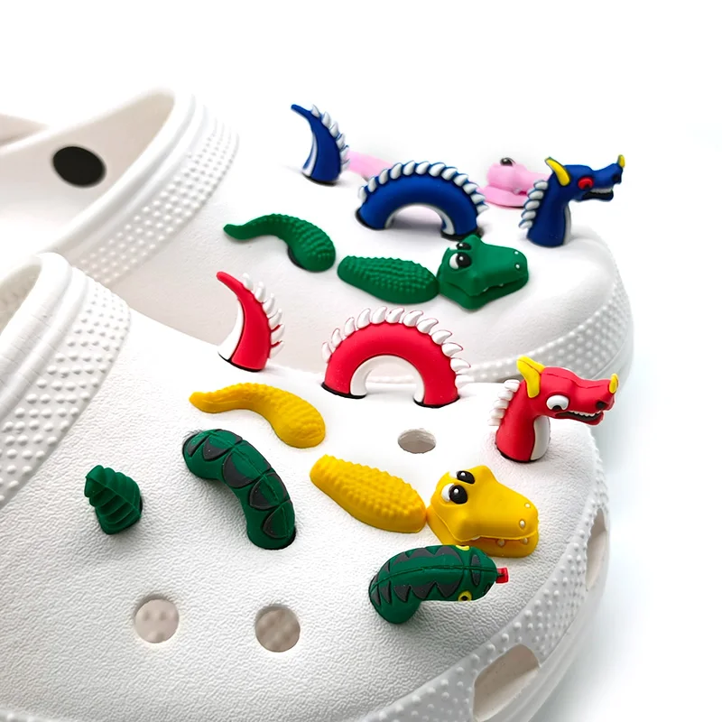 

1pcs 3D Dragon Shoe Charms Accessories Sneakers Shoe Decorations Pins for Croc Woman Men Snake Crocodile Croc Jeans Dropshipping