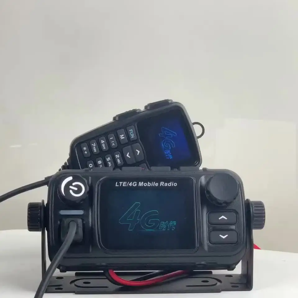 

walkie-talky TM-7700D two-way radios