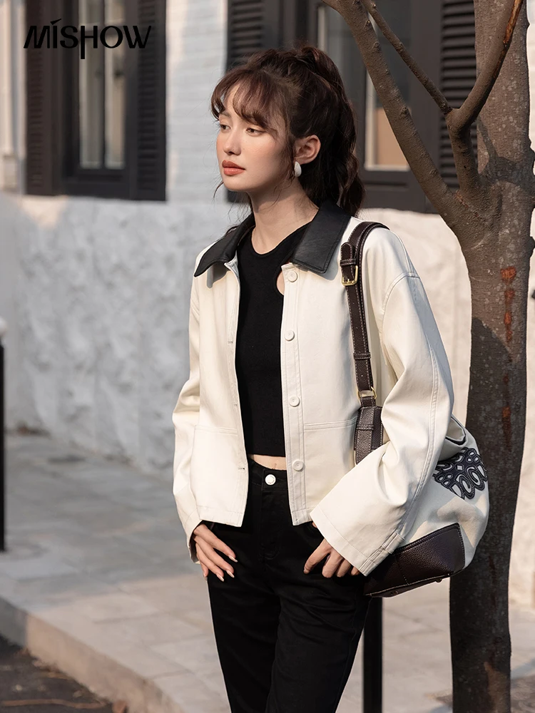 MISHOW Leather Jacket Women 2022 Autumn Fashion Patchwork Polo Collar Single Breasted Short PU Coat Solid Outerwear MXB31W0405