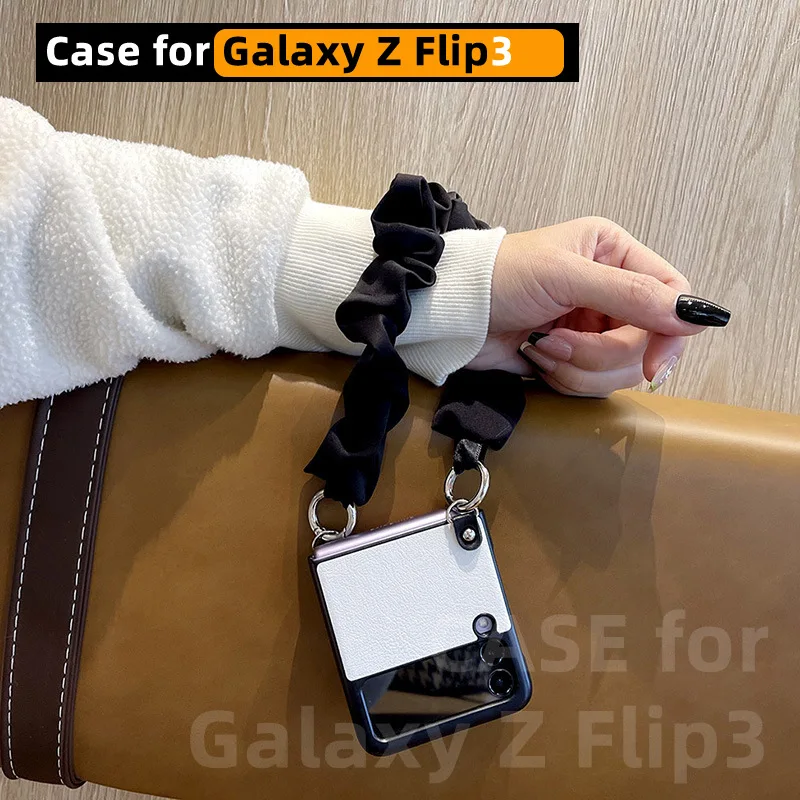 

Cute mobile phone case for Samsung Galaxy Z Flip3 5G with strap, case for girls