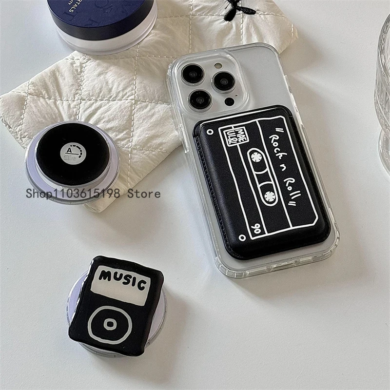 Фото Корейский милый Walkman для Magsafe, магнитный чехол для телефона Griptok Grip Tok, подставка для iPhone 16, складной чехол для беспроводной зарядки, кольцо-держатель №1