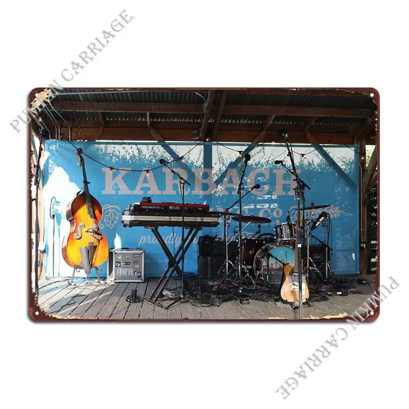 

Музыкальный металлический плакат с надписью «заржавый гараж»