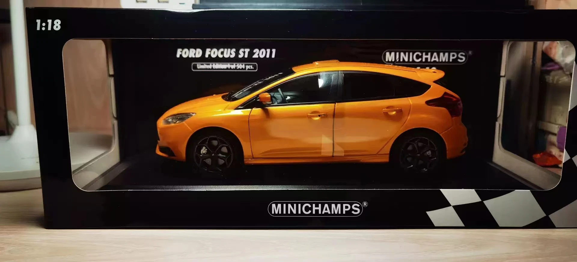 

Minichamps 1:18 FORD FOCUS ST 2011 Ограниченная серия, металлическая статическая модель автомобиля из смолы, игрушка в подарок