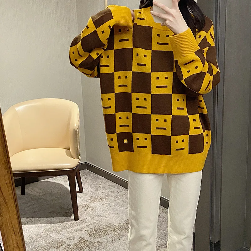

High Quality Korean Style Chessboard Checker Smiling Face Knitted Sweater Loose Long Sleeve Knitted Shirt Coat Fashion Unisex