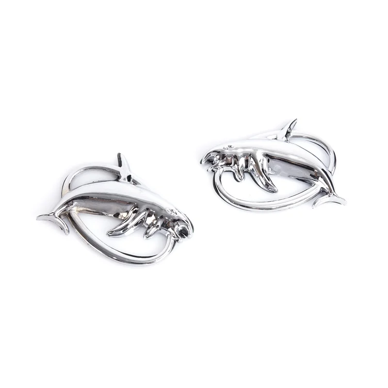 

Dolphin Logo / YACI65