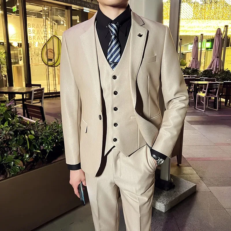 

New men's suit High quality handsome fashion solid color groom's dress three piece business