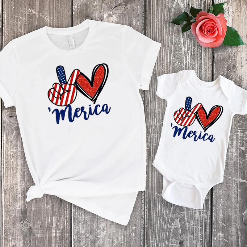 

Peace Love American Shirts 2021 Fashion Fourth of July Mommy and Me Tshirt Memorial Day Freedom Family Matching Clothes L