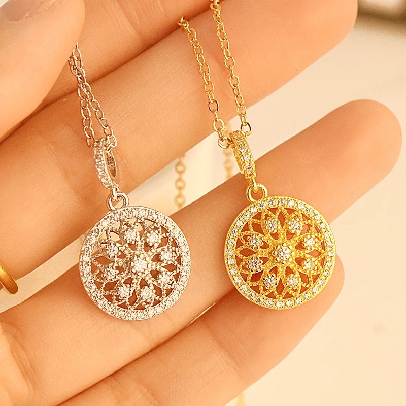 

18K Gold Cubic Zirconia Necklace For Women Luxury Vintage Style Chain Pendant Aesthetic Vintage Korean Style Simple Fashion