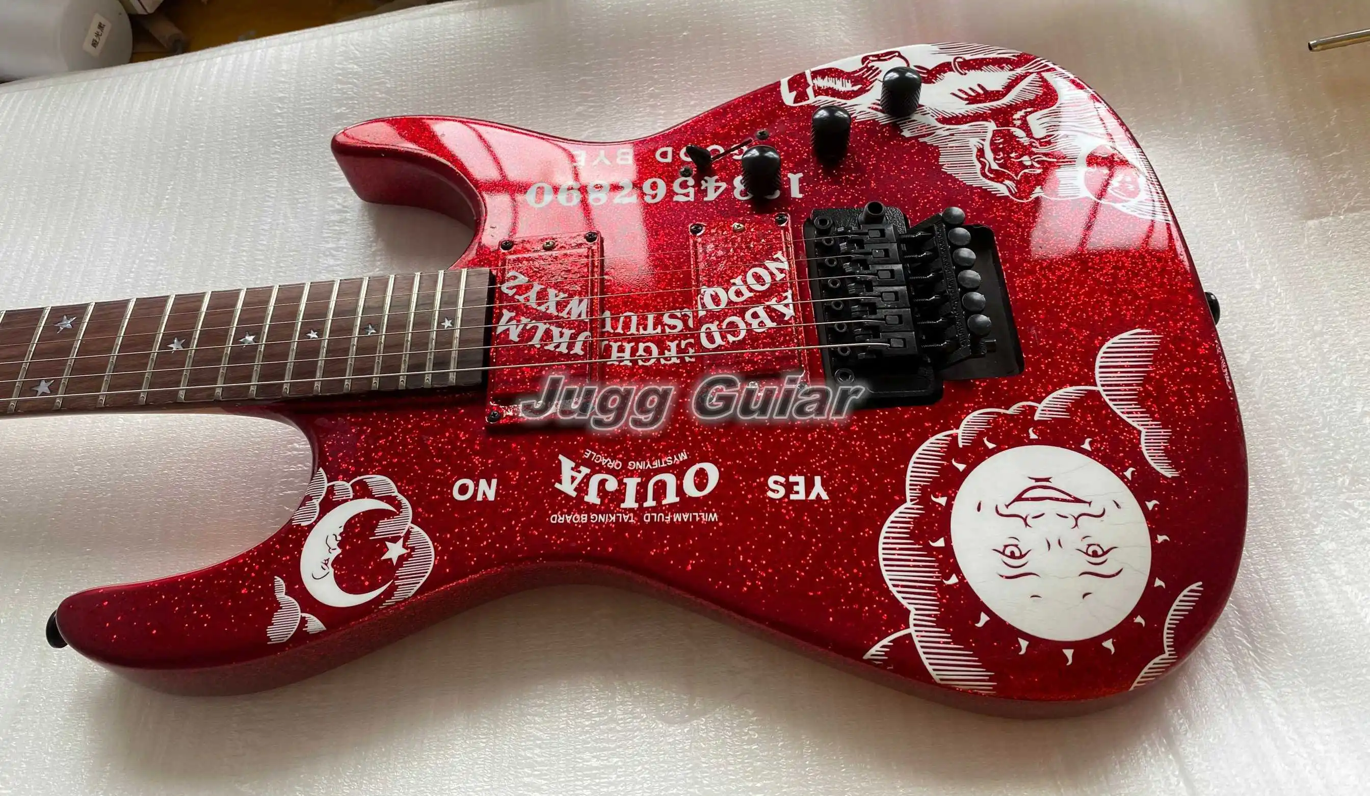 

KH-2 Ouija Metallic Red Big Sparkle Kirk Hammett Signature Electric Guitar Reverse Headstock, Floyd Rose Tremolo, Black hardware