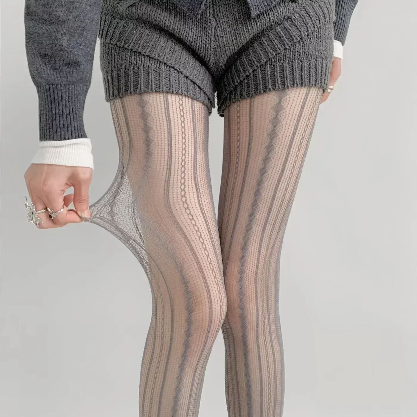 Женские колготки из нейлона