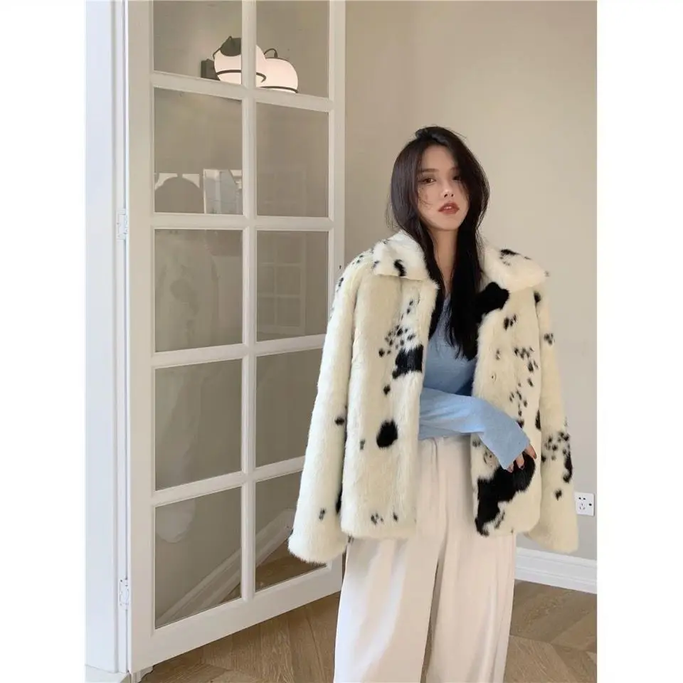 New Winter Women's Faux Fur Coat Oversized Warm Coats Parkas Thickened Long Faux Fur Jacket Loose Fashion Faux Mink Fur Coat